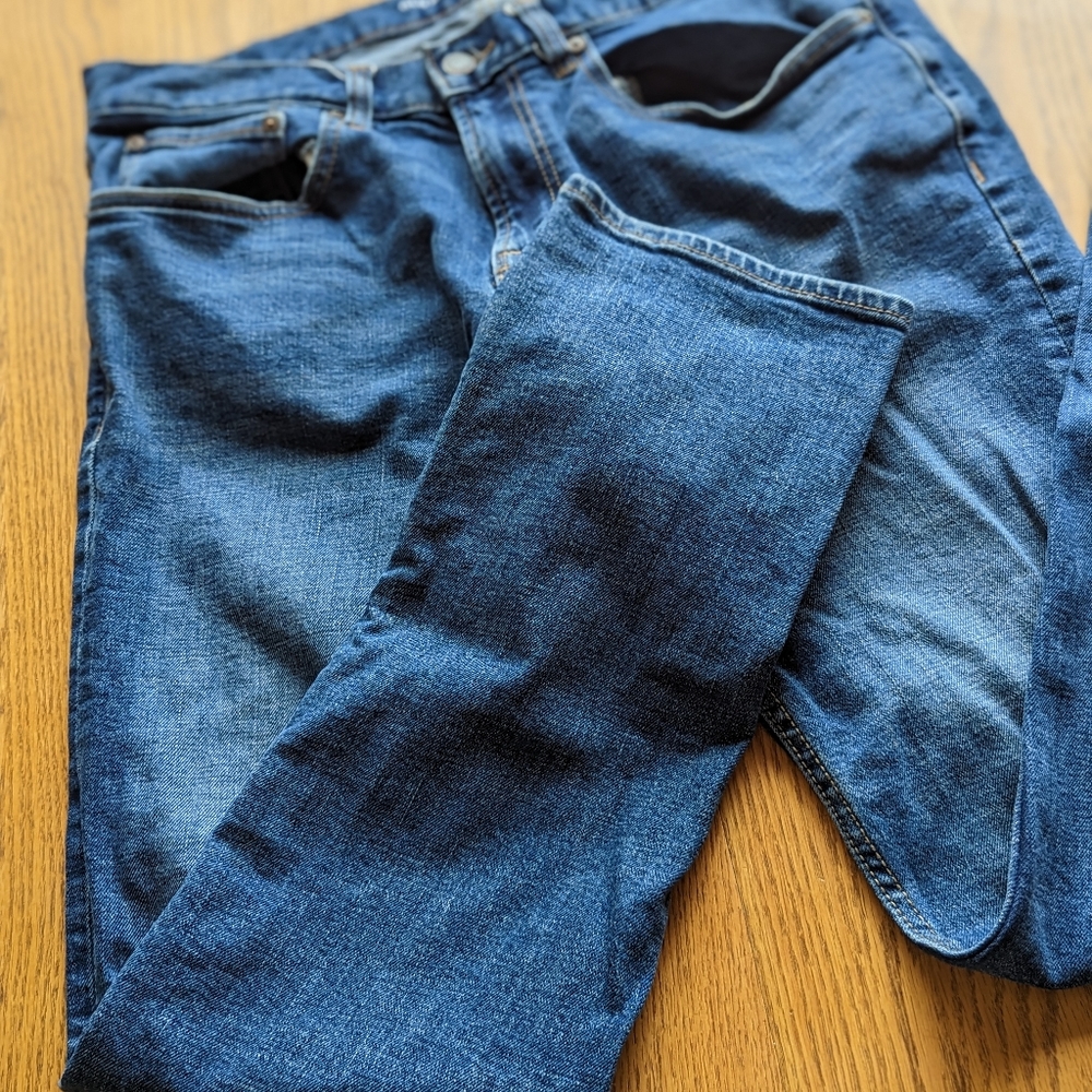 Gently worn Men's Old Navy Jeans 👖 - Picture 5 of 7